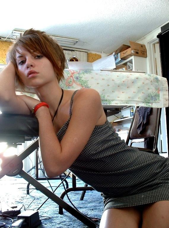 explore short hair girls short brunette hair